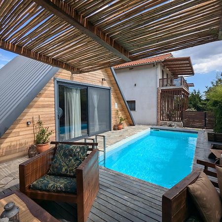 Unique Wooden Villa With Pool Olympiada Eksteriør billede