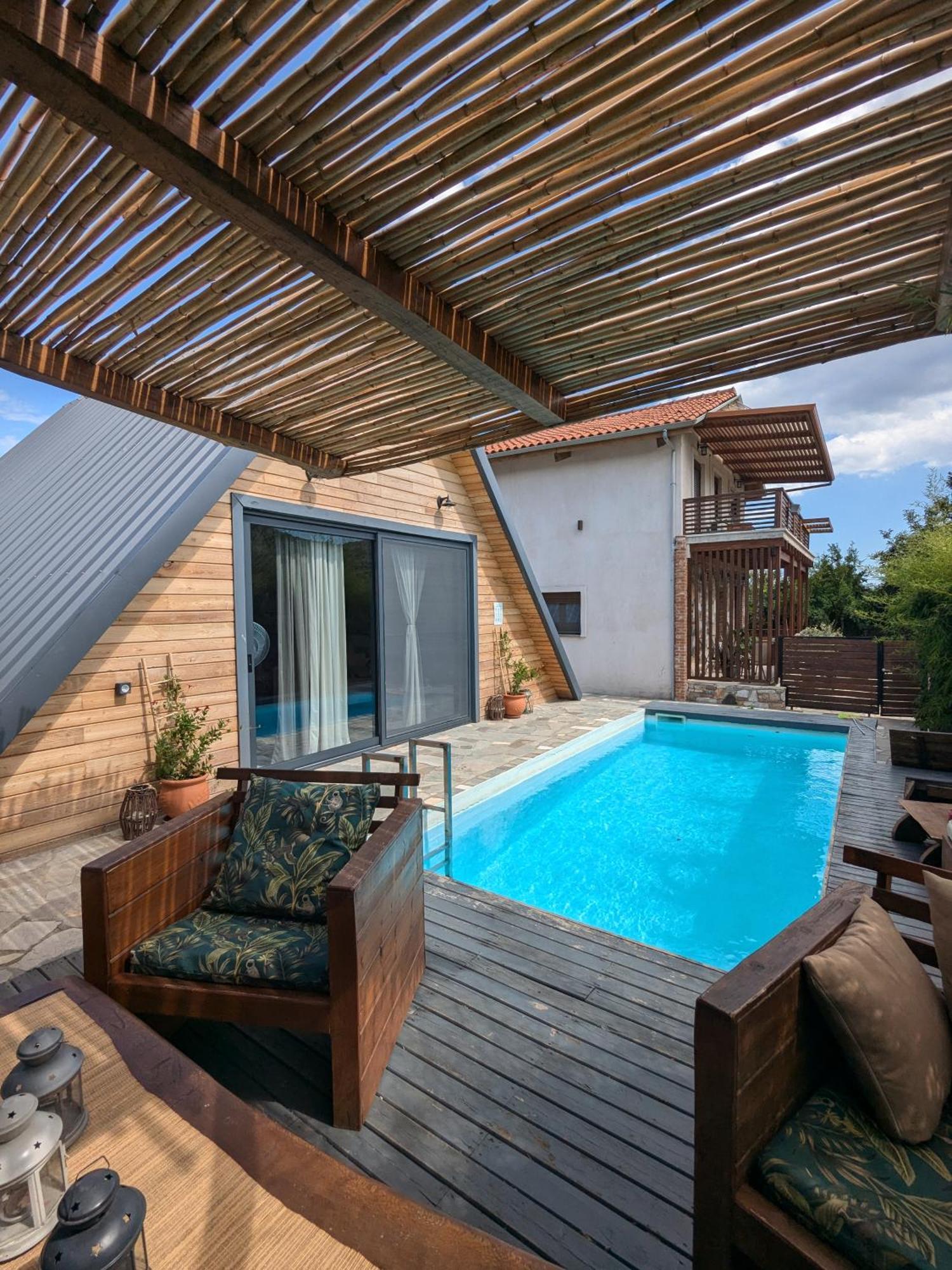 Unique Wooden Villa With Pool Olympiada Eksteriør billede